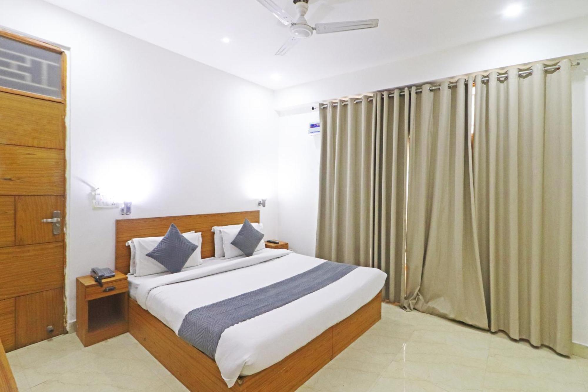 Hotel Trendy Residency - Couple Friendly Hotel New Delhi Eksteriør billede