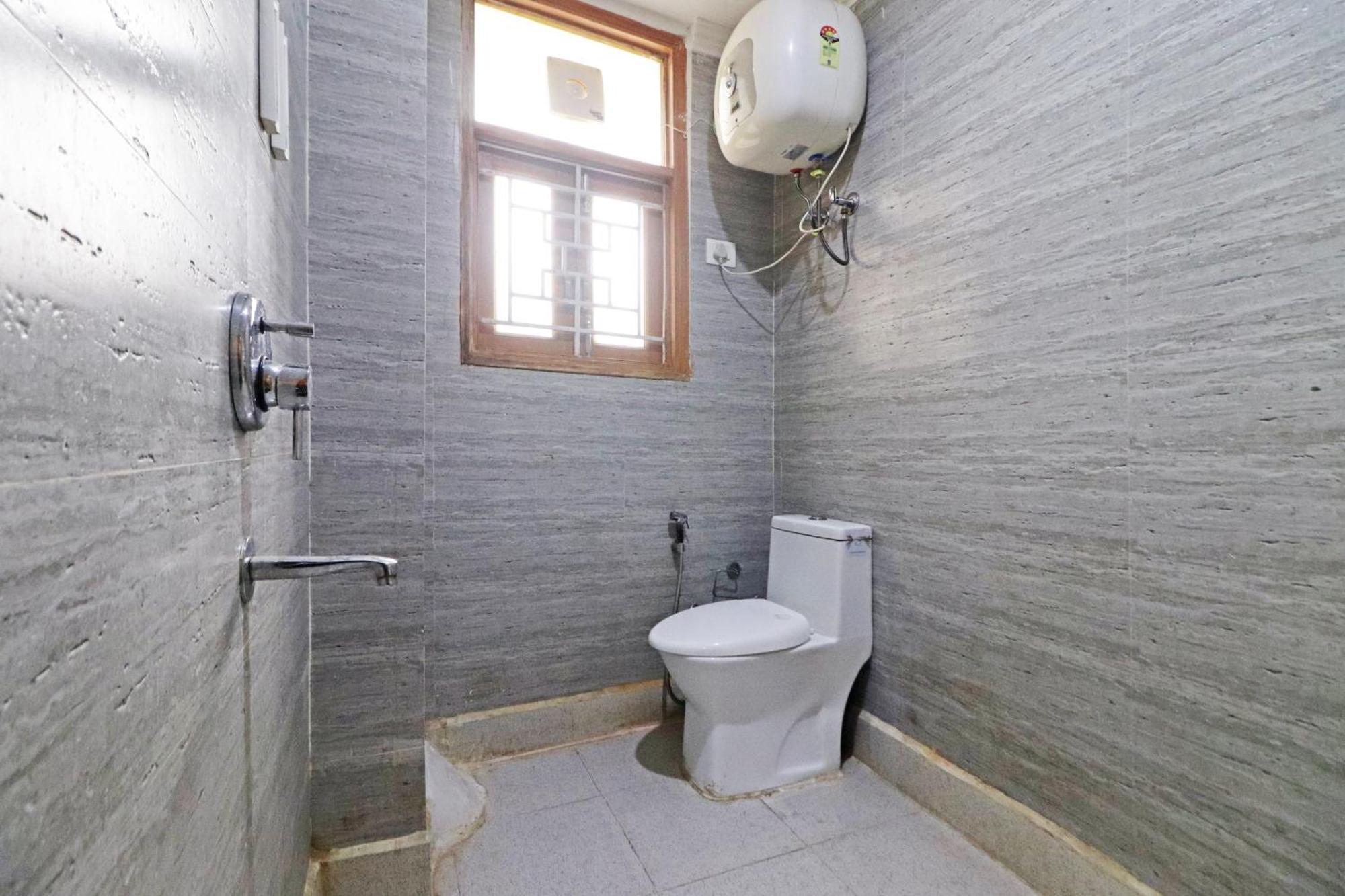 Hotel Trendy Residency - Couple Friendly Hotel New Delhi Eksteriør billede