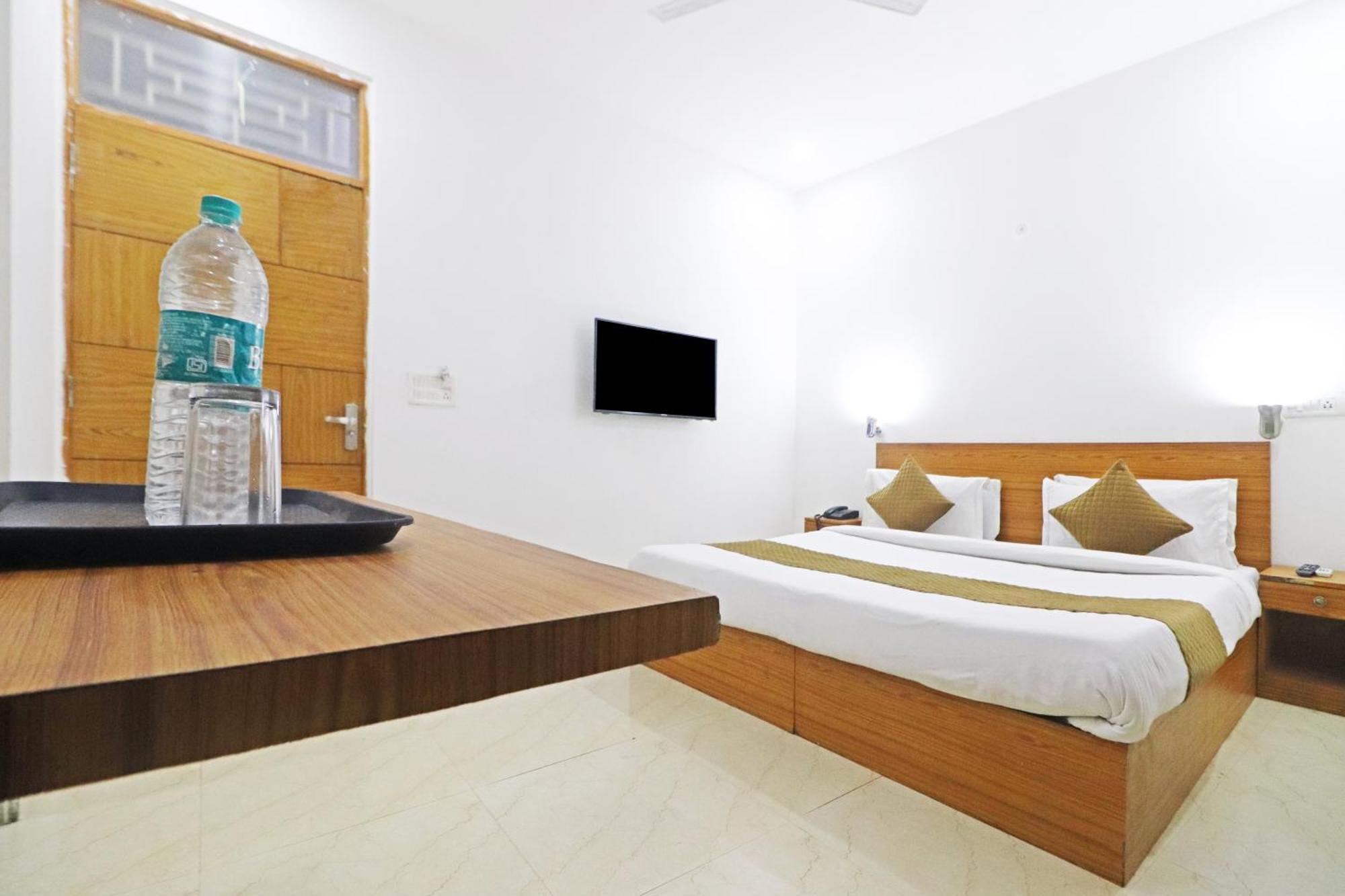 Hotel Trendy Residency - Couple Friendly Hotel New Delhi Eksteriør billede