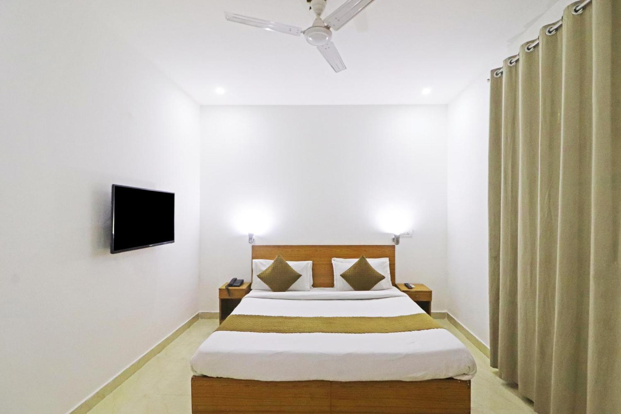 Hotel Trendy Residency - Couple Friendly Hotel New Delhi Eksteriør billede